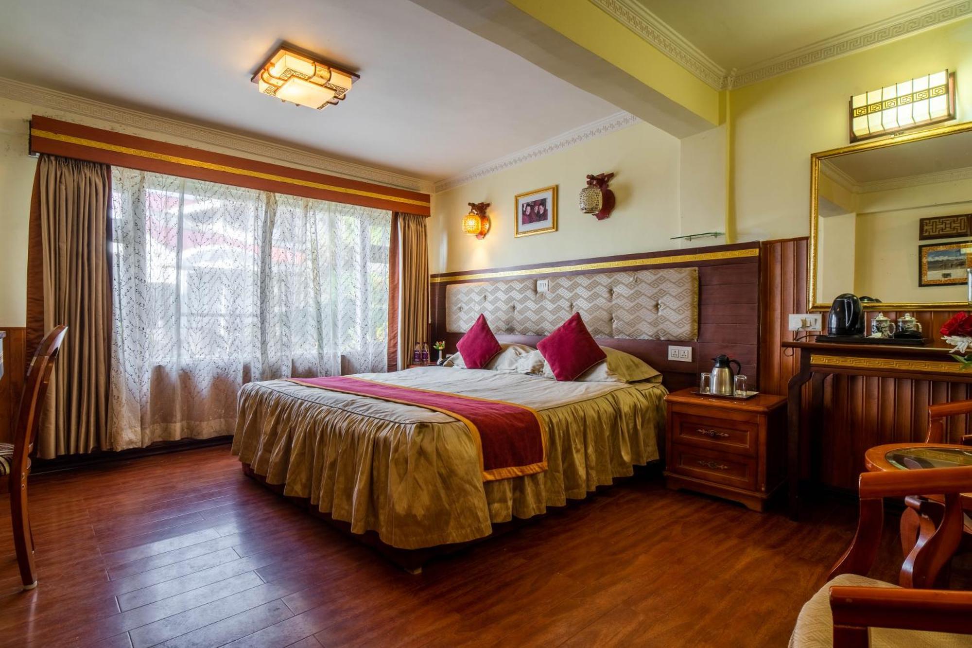 Little Tibet Resort Mall Road Darjeeling  Esterno foto